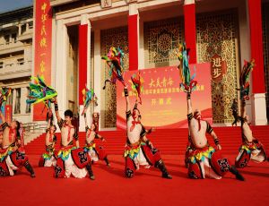 美麗中國·和諧家園：青海民族...